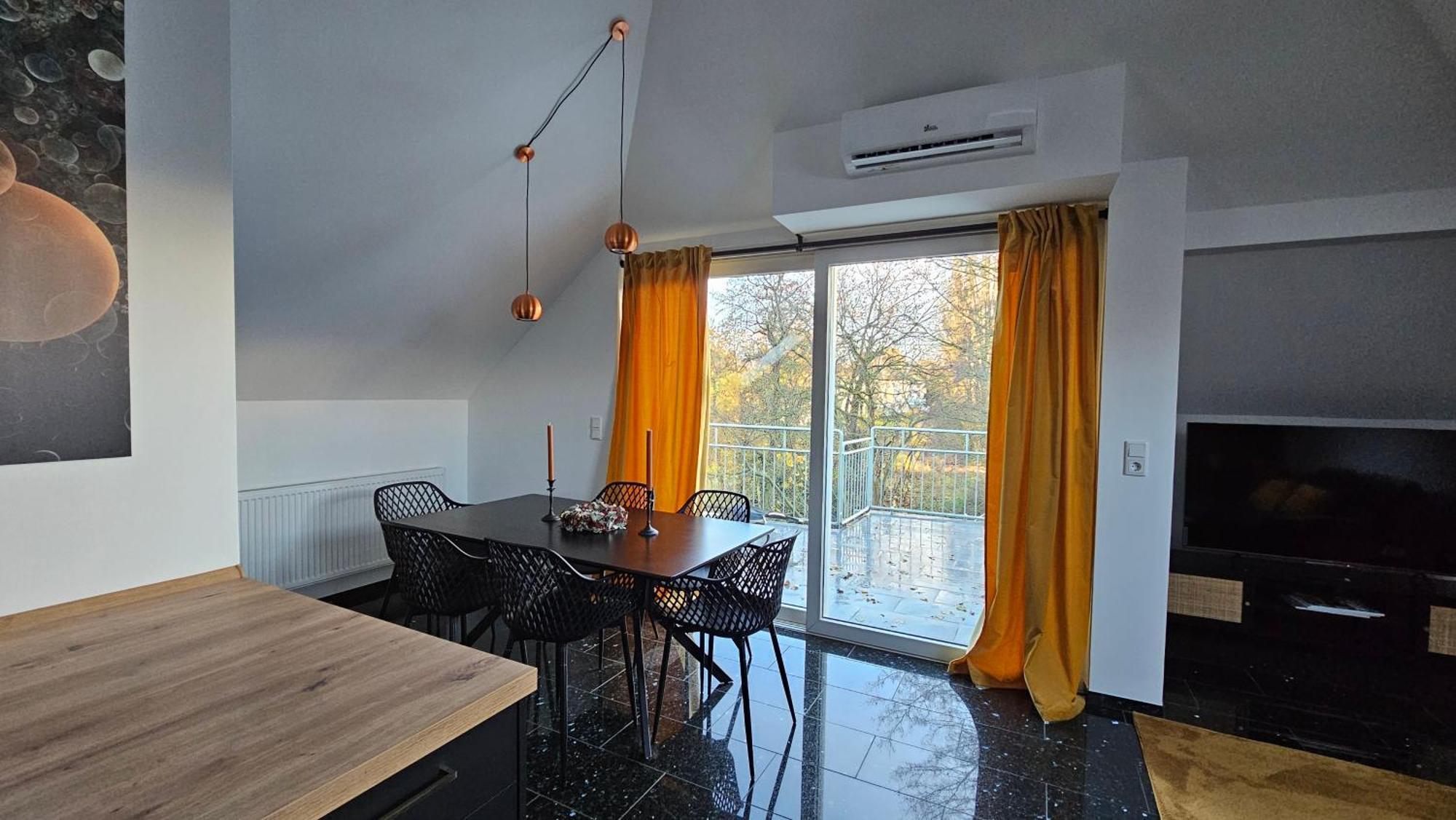 Апартаменты Luxus Penthouse Apt2 Near Frankfurt Бад-Хомбург-фор-дер-Хёэ